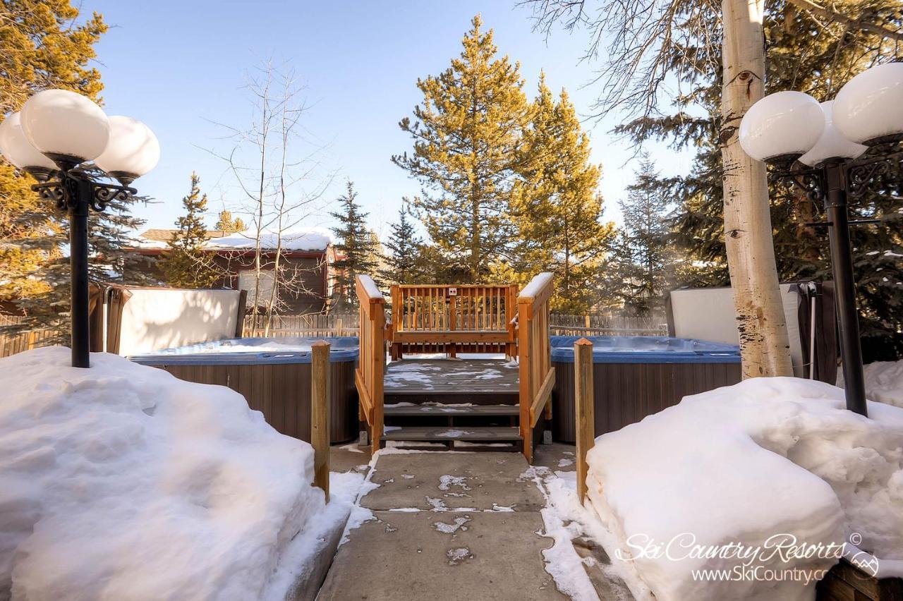 Petite Remodeled Corner Unit With Lots Of Light, Onsite Hot Tubs, Walk To Town Pm4A Apartment Breckenridge Bagian luar foto